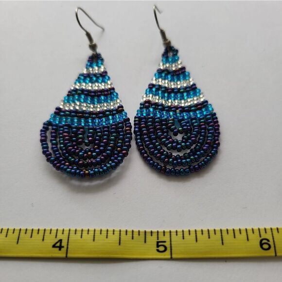 Beaded Earrings 🩷 Stunning Style and Color! New Never Worn. - Picture 2 of 7